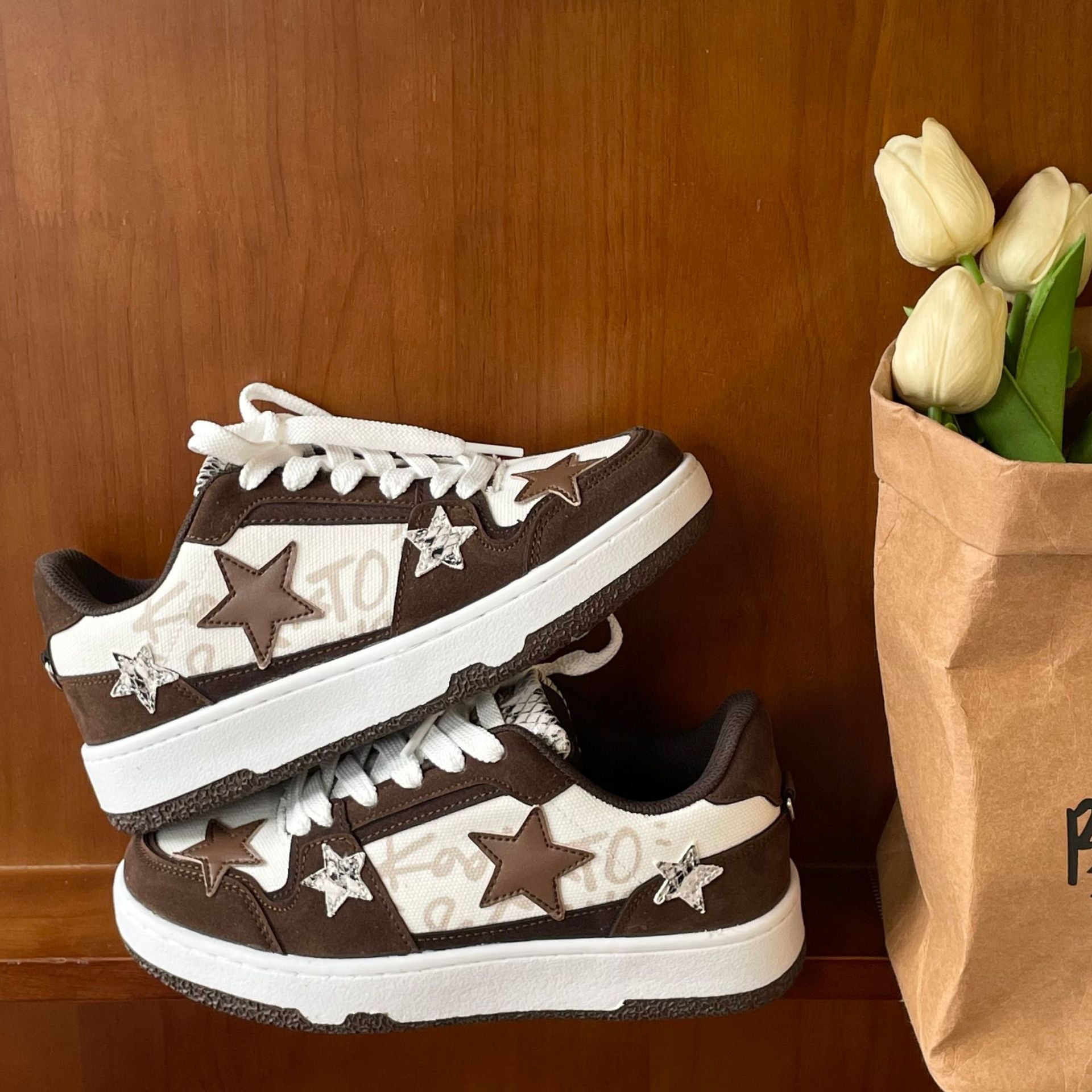 Women's Lace-Up Platform Sneakers - Low Top - Star Applique - Chunky Sole