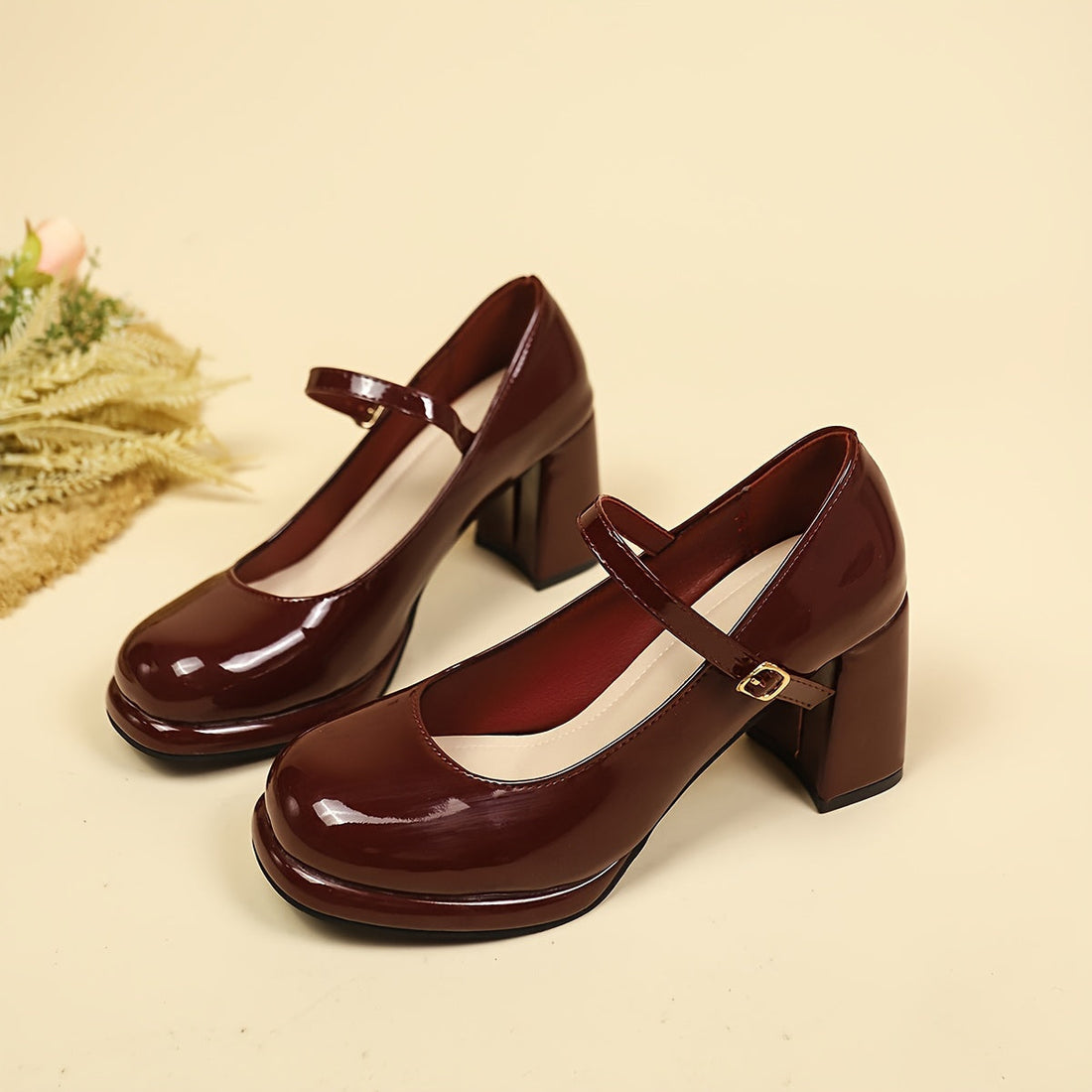 Women's Mary Jane Block Heels - Round Toe - Ankle Strap - Buckle