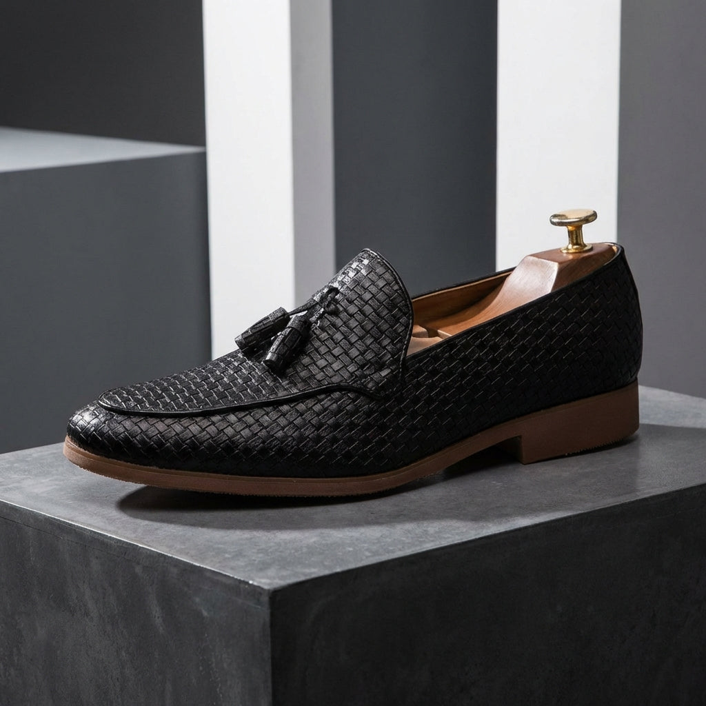 Men's Tassel Loafers - Slip On Woven Embossed Upper Round Toe Low Block Heel