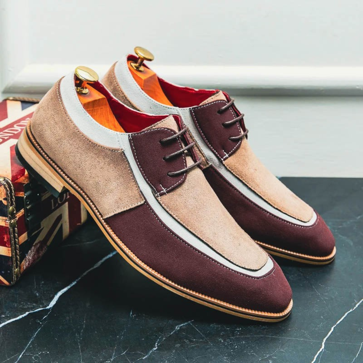 Men’s Leather Dress Shoes - Two-Tone Lace-Up with Contrast Panel Design