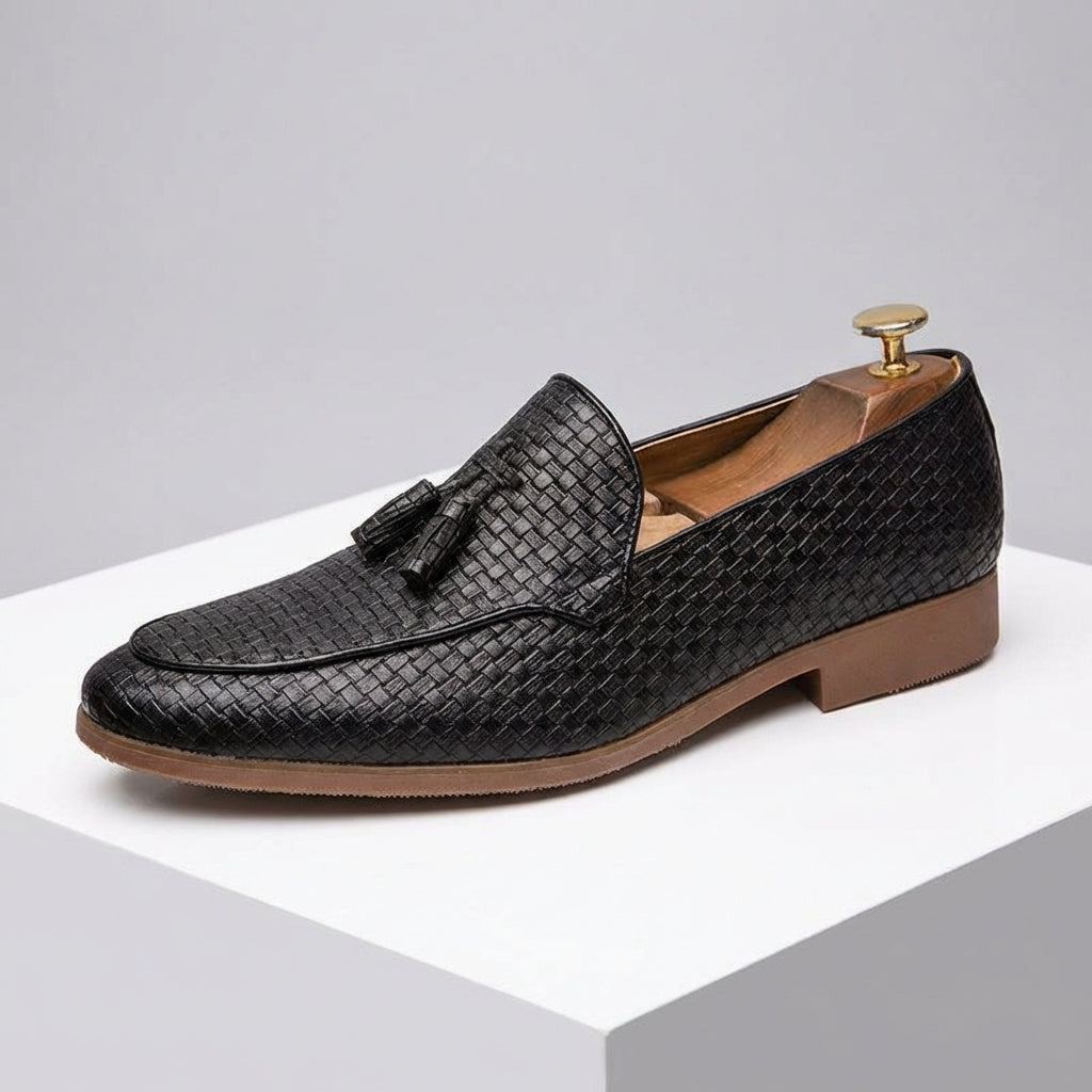 Men's Tassel Loafers - Slip On Woven Embossed Upper Round Toe Low Block Heel