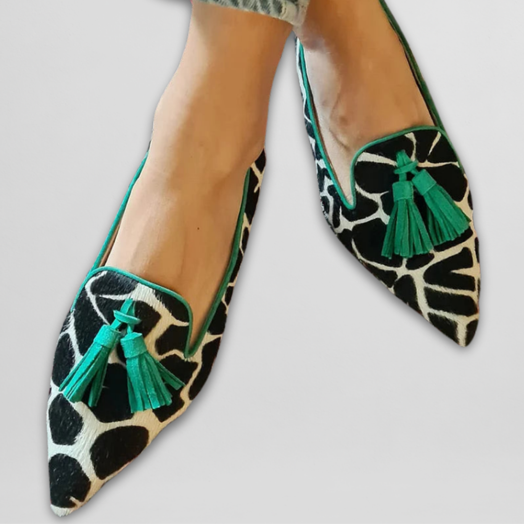 Women’s Pointed-Toe Loafers with Tassel Detail and Flat Sole Design