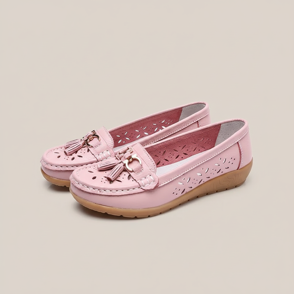 Women’s Slip-On Moccasin Shoes with Rounded Toe and Tassel Detail