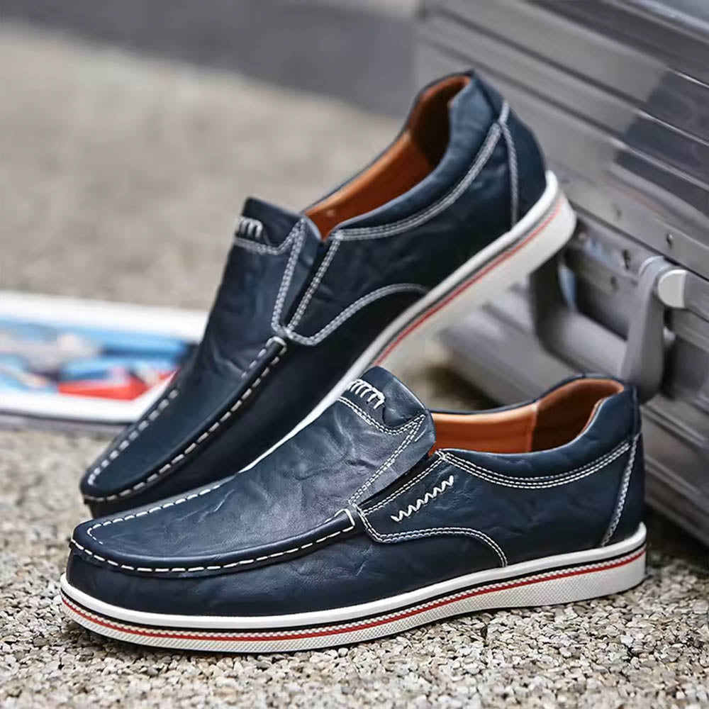 Men's Venetian Loafer - Tumbled Leather - Slip-on - Moccasin Stitching