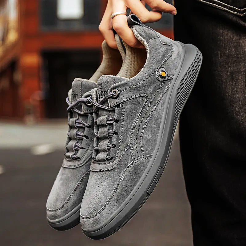 Men's Suede Low-Top Lace-Up Sneakers with Round Toe