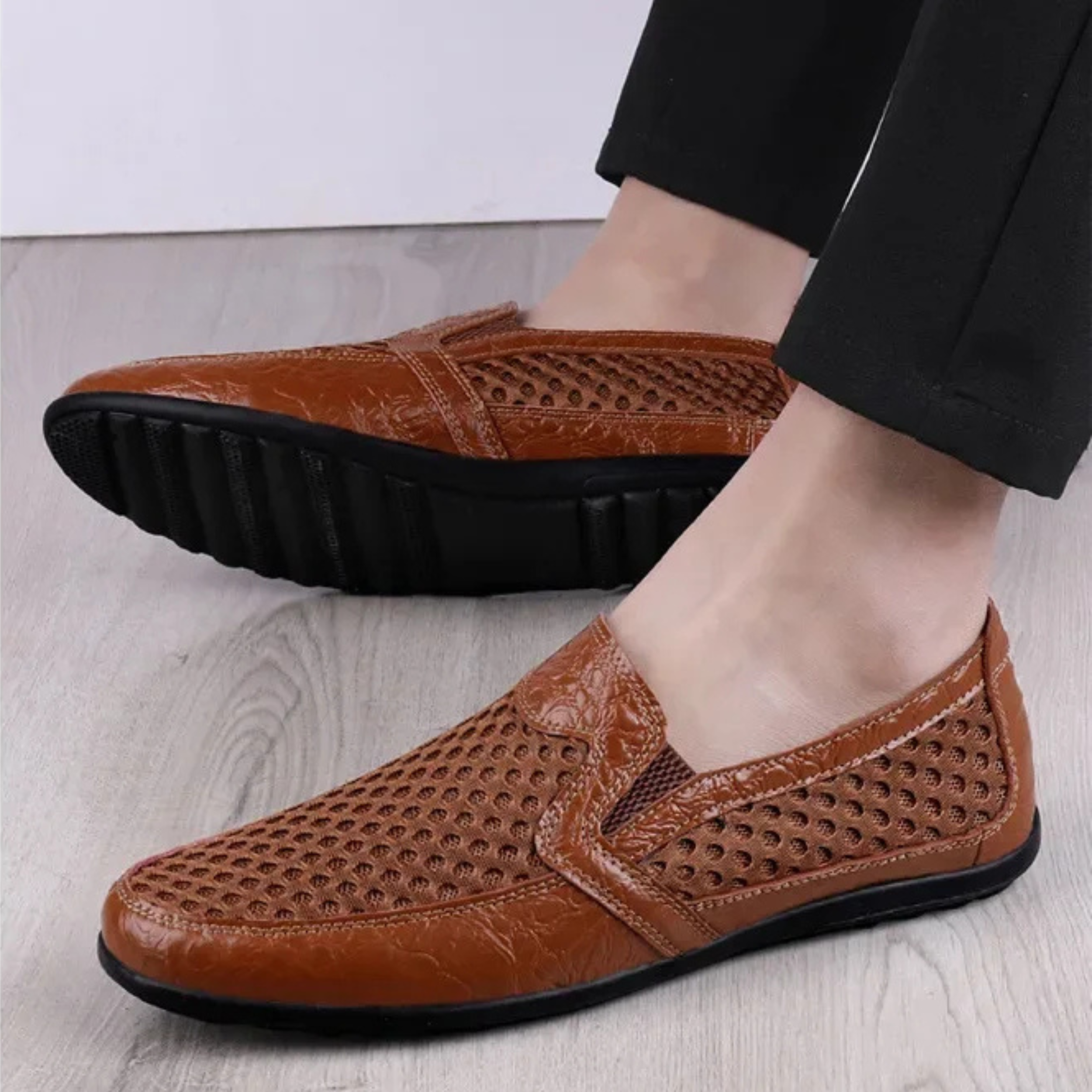 Men’s Round Toe Mesh Faux Leather Loafers with Breathable Perforated Upper