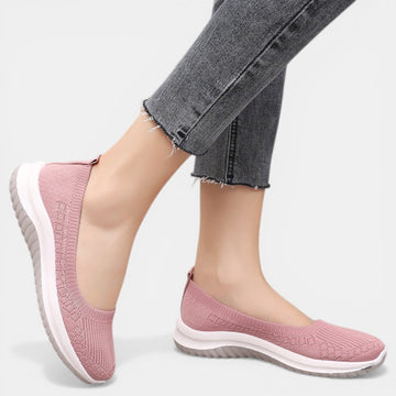 Women's Flats Knit Upper Slip-On Round Toe Textured Sole