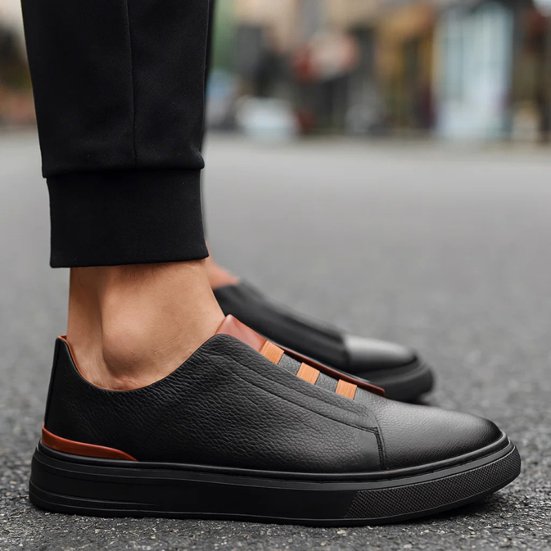 Men's Slip-On Sneakers - Low-Top - Elastic Strap Detail