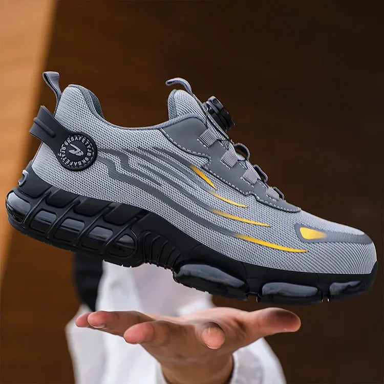 Men’s Lace-Up Safety Shoes with Reinforced Toe and Chunky Sole