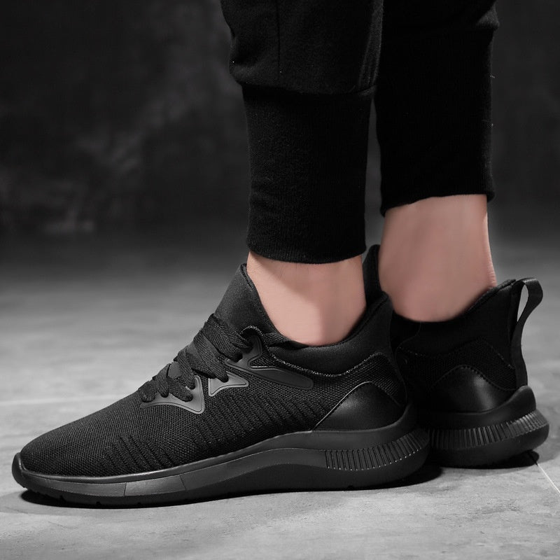 Men's Rounded Toe Knit Sneakers with Lace-Up Closure and Rubber Sole