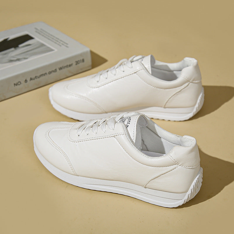 Women’s Lace-Up Low-Top Sneakers with Panel Stitching and Contrast Trim
