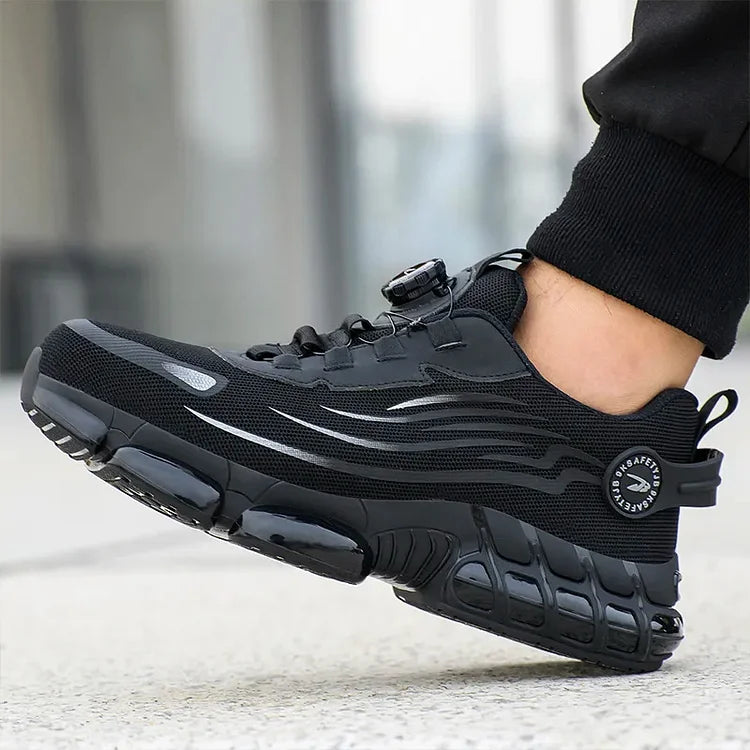 Men’s Lace-Up Safety Shoes with Reinforced Toe and Chunky Sole