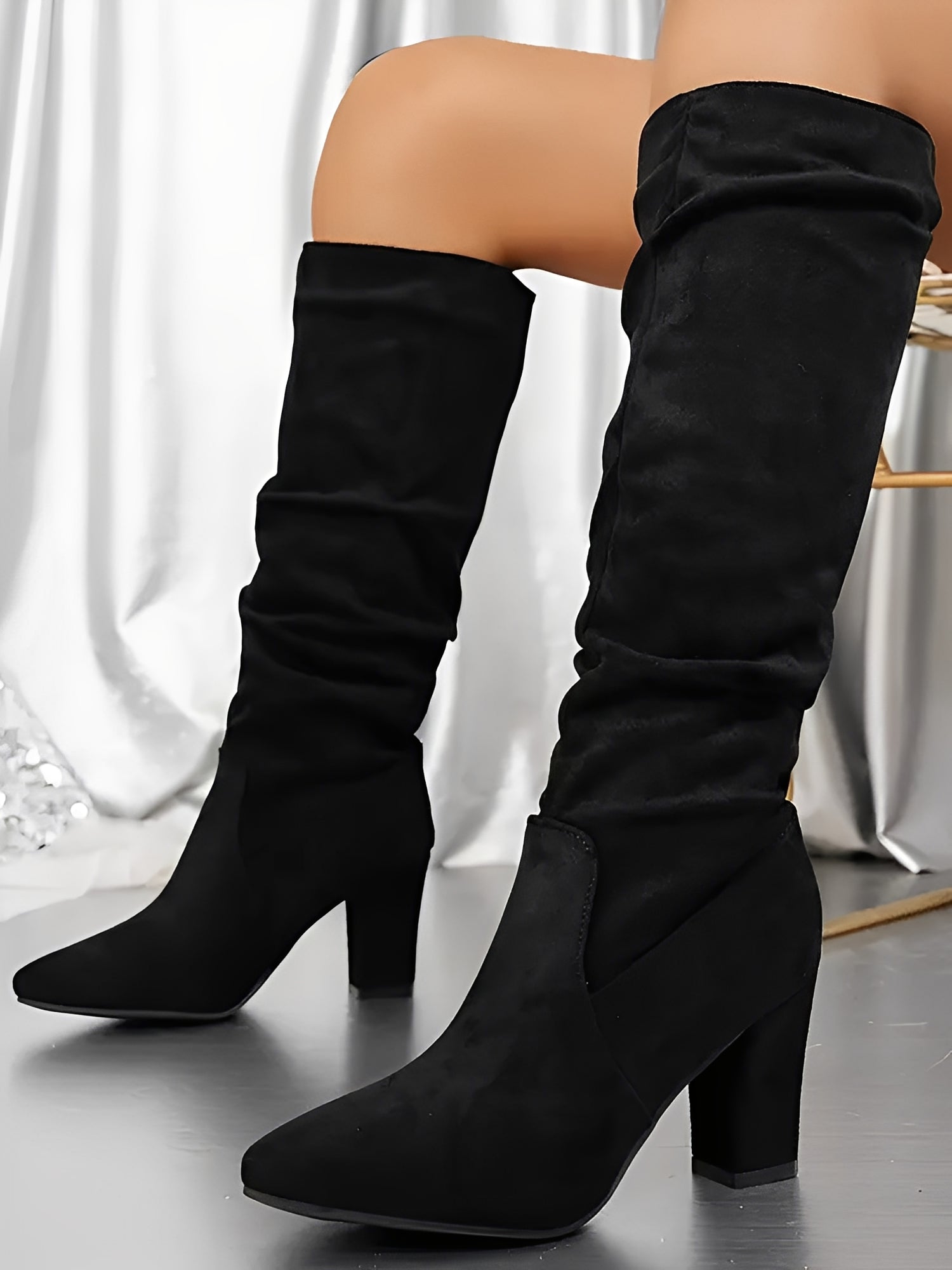 Women’s Knee-High Slouch Boots with Block Heel and Side Zip