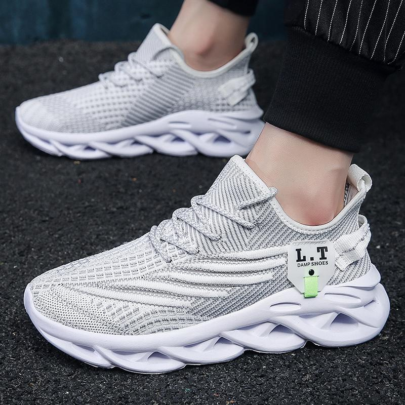 Men's Lace-Up Knit Sneakers - Low-Top - Round Toe - Blade Outsole