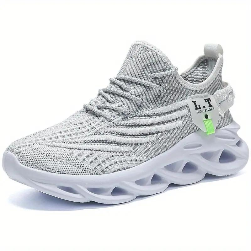 Men's Lace-Up Knit Sneakers - Low-Top - Round Toe - Blade Outsole
