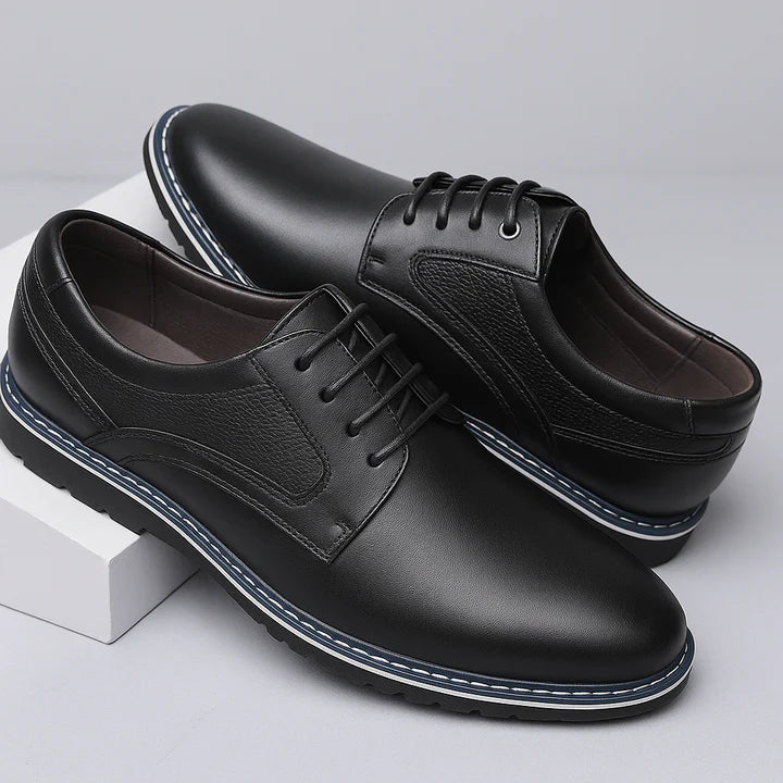 Men’s Lace-Up Derby Shoes with Rounded Toe and Stitched Sole