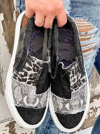 Women’s Slip-On Low-Top Sneakers with Patchwork Upper and Elastic Side Panels