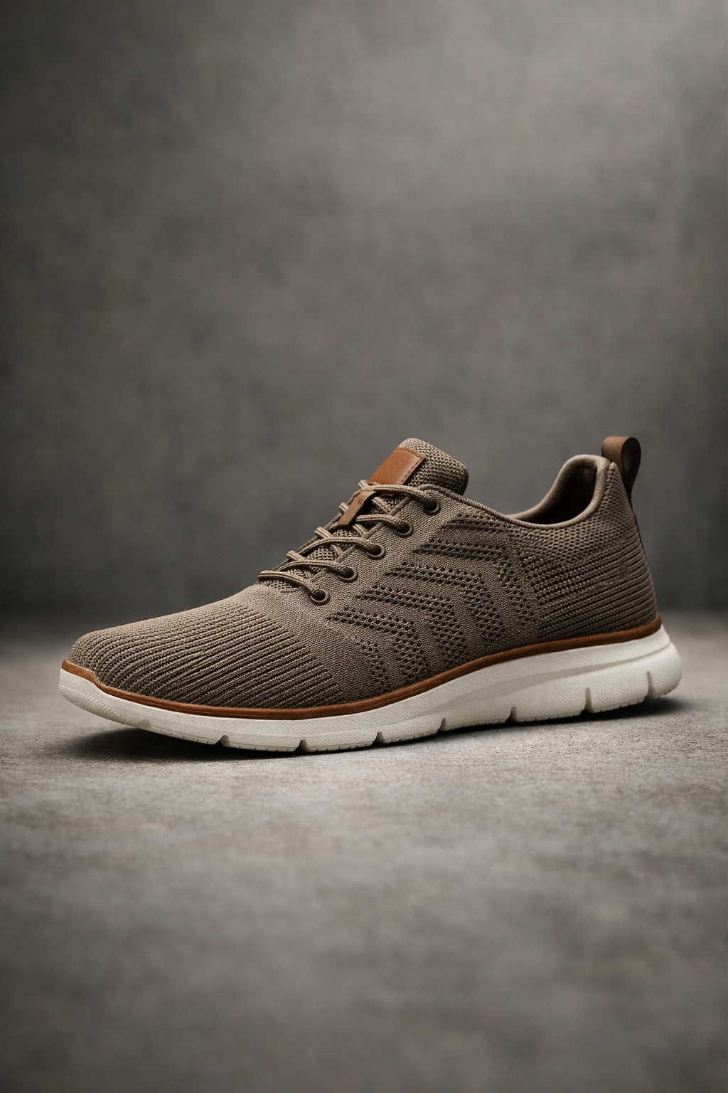 Men's Sneakers - Low-Top - Lace-Up - Ribbed Knit Upper - Pull Tab