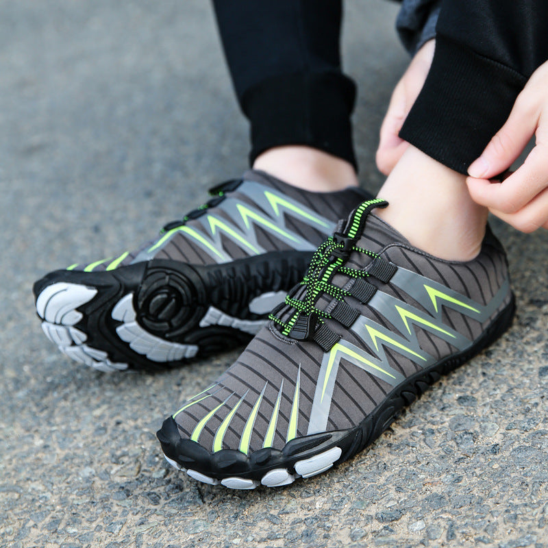 Men's Athletic Shoes - Bungee Lace-Up - Segmented Flexible Sole