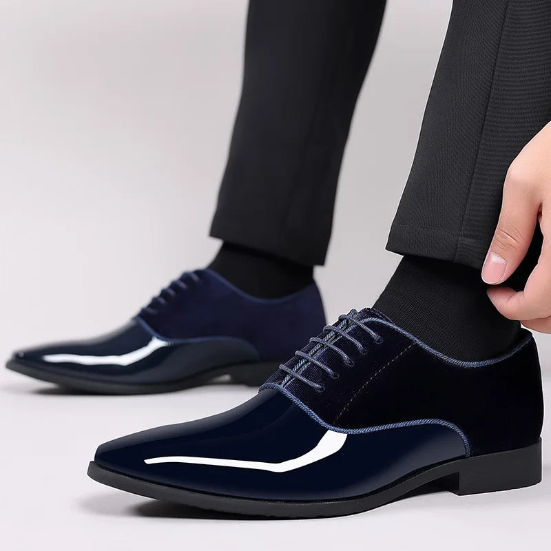 Men’s Leather Lace-Up Oxford Shoes with Almond Toe and Contrast Upper