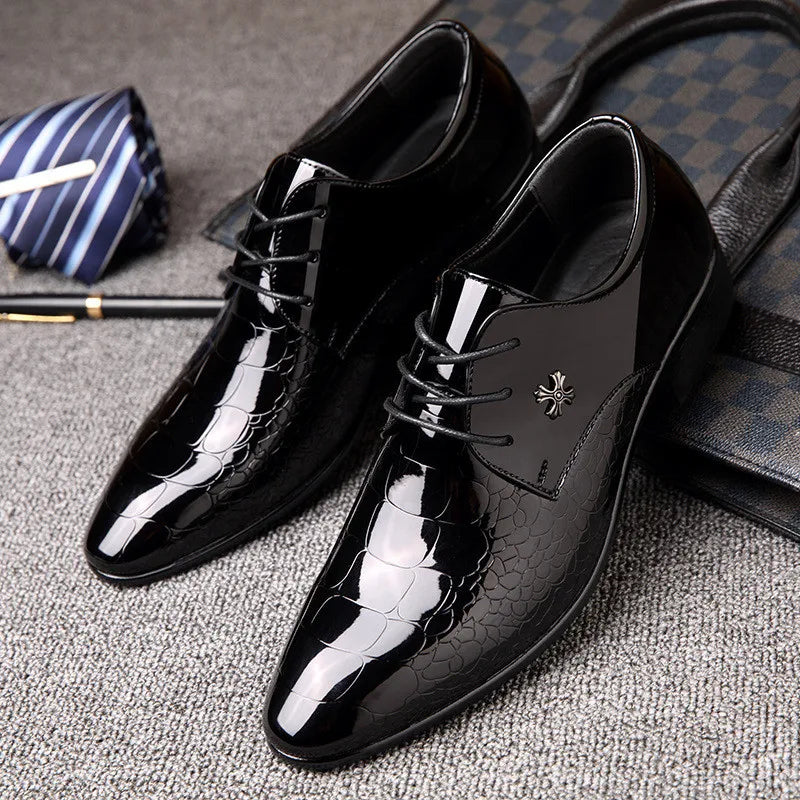 Men’s Leather Lace-Up Oxford Dress Shoes with Pointed Toe and Gloss Finish