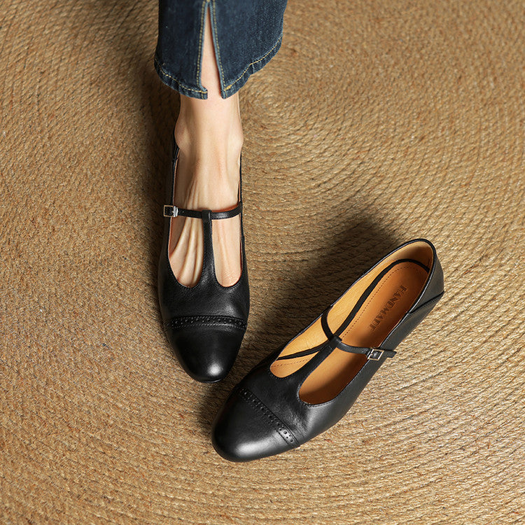 Women's Classic Mary Jane Shoes - T-Strap Buckle - Cowhide Leather - Low Heel