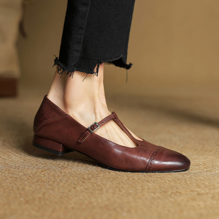 Women's Classic Mary Jane Shoes - T-Strap Buckle - Cowhide Leather - Low Heel