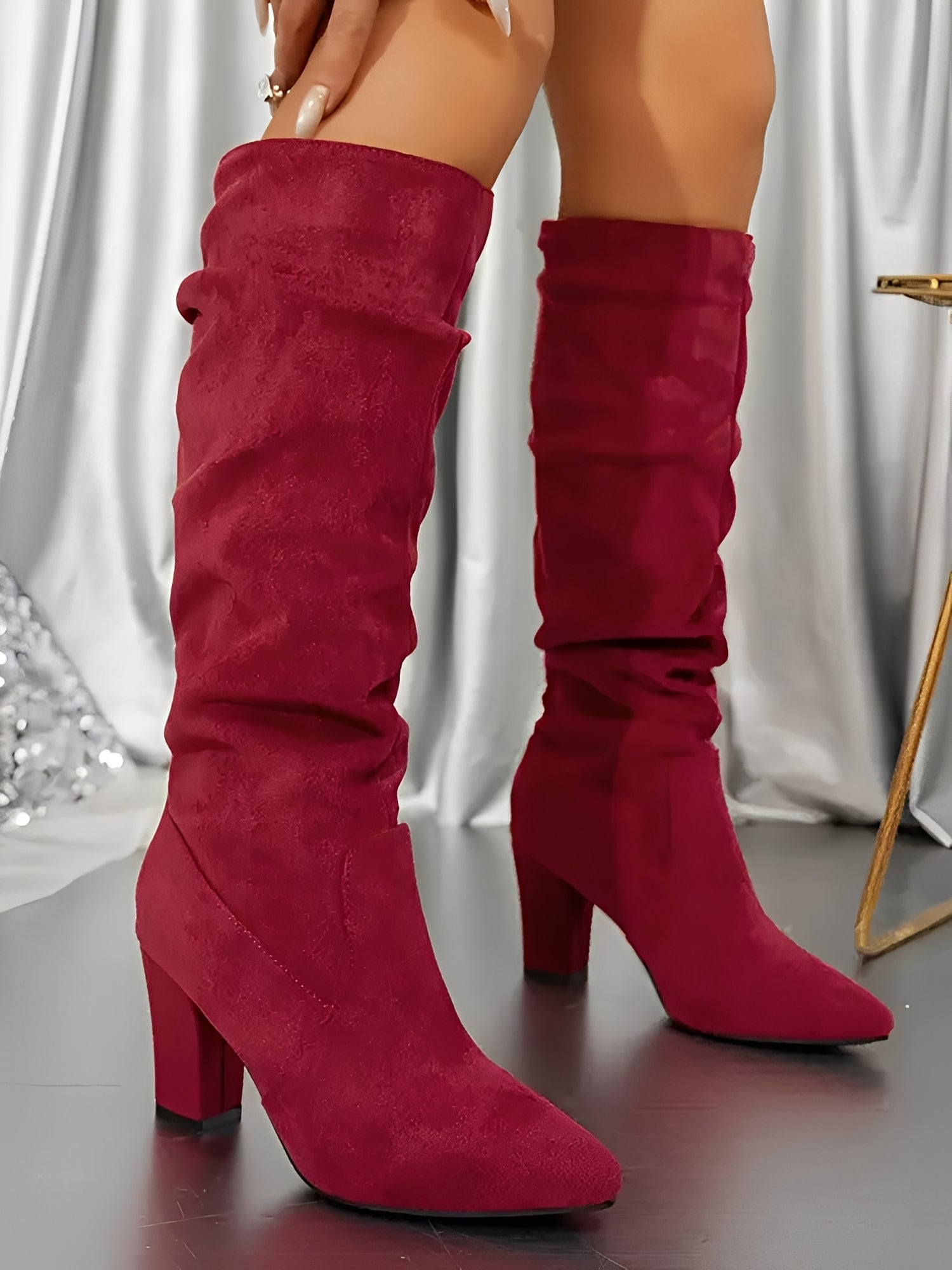 Women’s Modern High Boots with Block Heel and Slouch Design