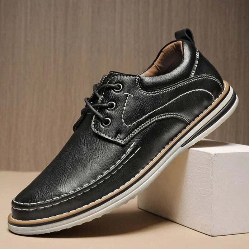 Men’s Rounded Toe Lace-Up Casual Shoes with Moc Stitching and Flat Rubber Sole