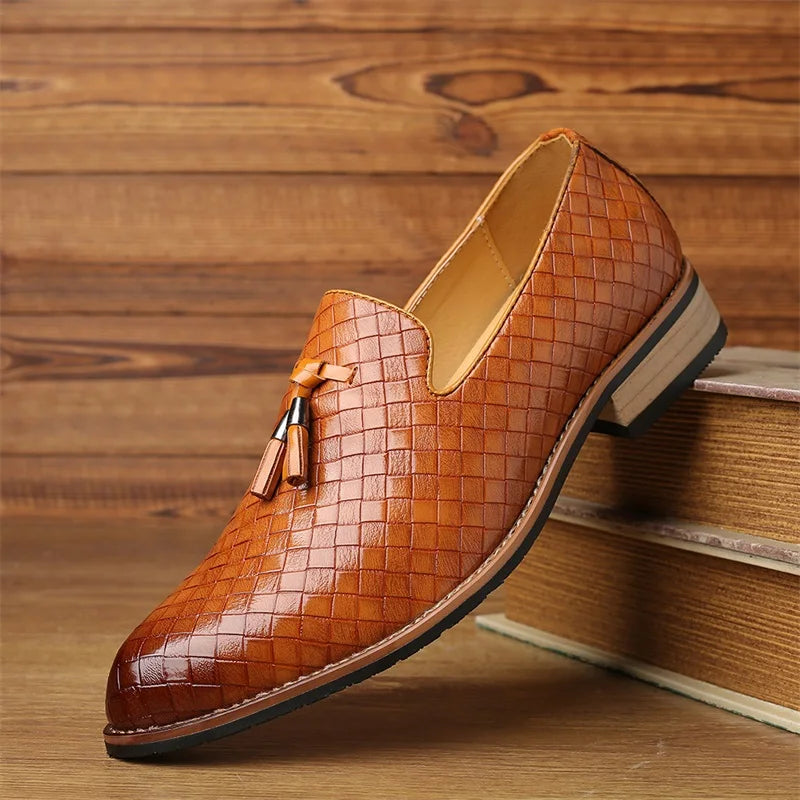 Men’s Woven Texture Slip On Loafers – Low Heel Closed Toe Shoes - Tassel Detailing