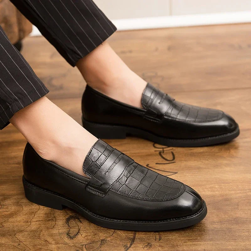 Men's Crocodile Embossed Penny Loafers - Slip-On Leather