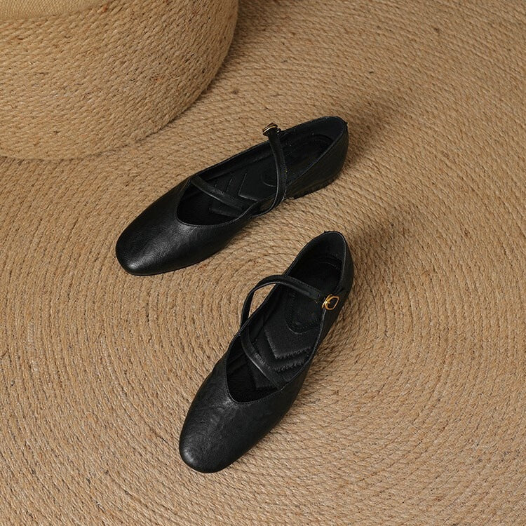 Women's Mary Jane Flats - Cross-Strap Buckle Closure Pointed Toe