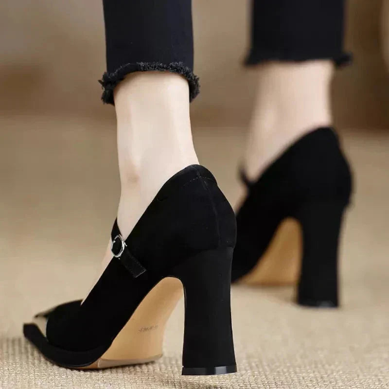 Women's Mary Jane Heels - Block Heel - Metal Toe Cap - Ankle Strap