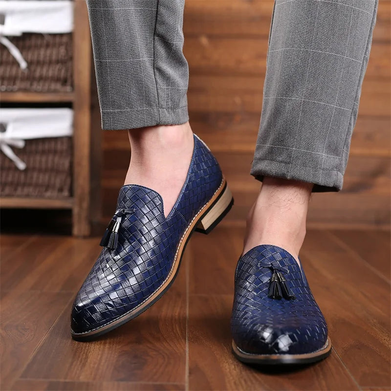 Men’s Woven Texture Slip On Loafers – Low Heel Closed Toe Shoes - Tassel Detailing