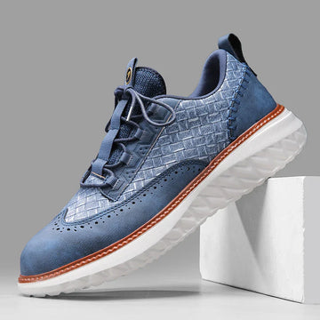 Men’s Textured Lace-Up Sneakers with Modern Wingtip Detailing and Cushioned Sole