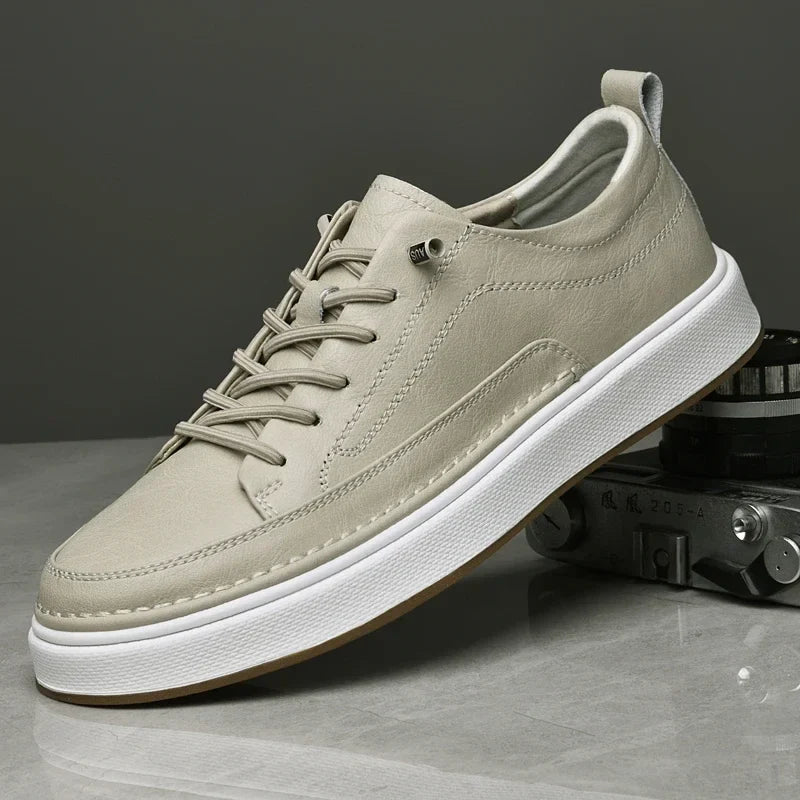 Men's Leather Low-Top Sneakers - Lace-Up Moc-Toe White Sole