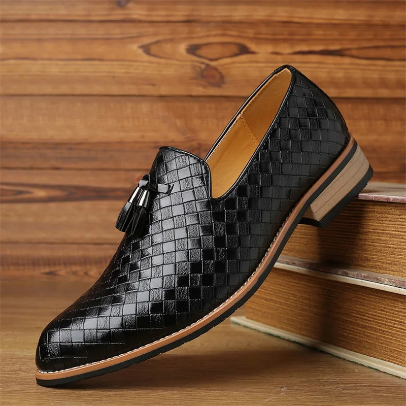 Men’s Woven Texture Slip On Loafers – Low Heel Closed Toe Shoes - Tassel Detailing