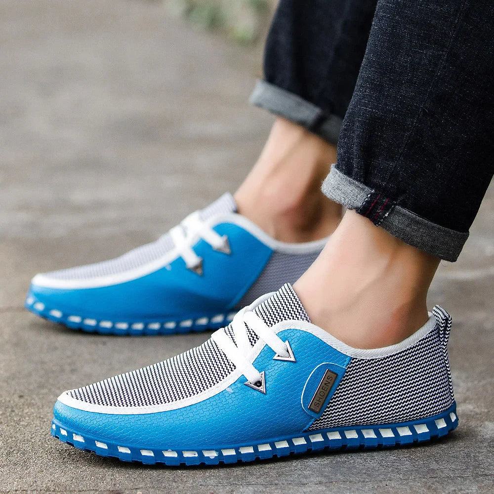 Men's Mesh Striped Panel Low-Top Sneakers - Lace-Up