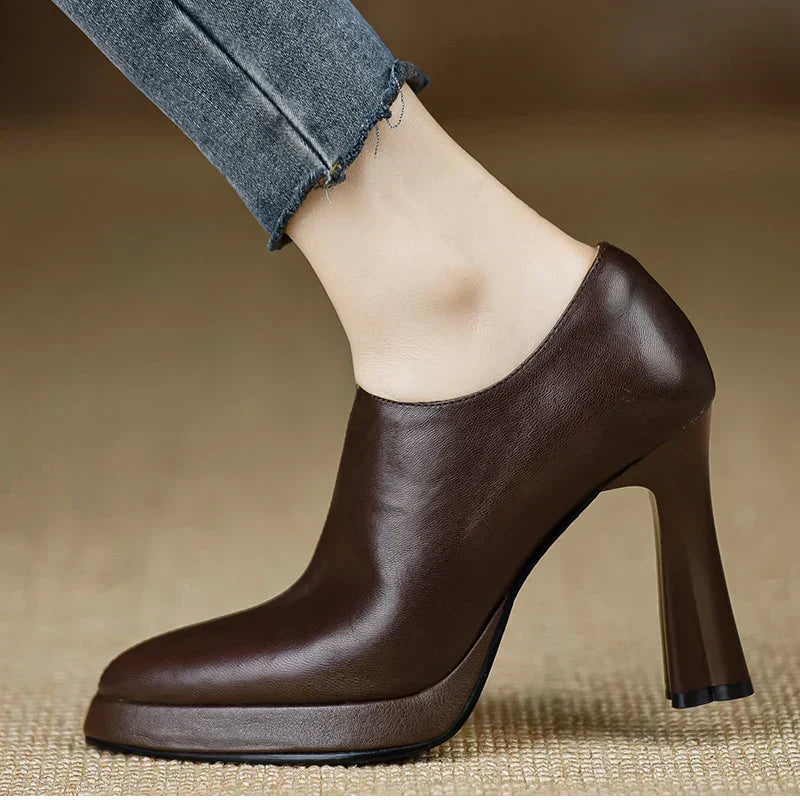 Women's Pointed Toe Ankle Booties - Side Zip - Block Heel - Platform