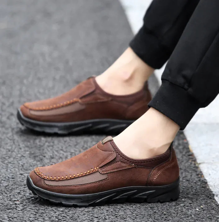 Men’s Casual Slip-On Shoes with Rounded Toe and Textured Sole