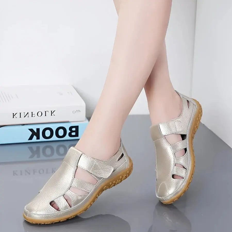 Women’s Closed-Toe Cutout Sandals with Hook-and-Loop Strap and Flat Sole