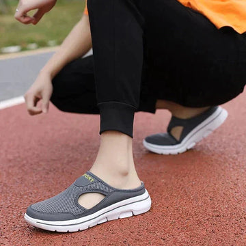 Men’s Slip-On Clog Shoes with Ventilated Upper and Cushioned Sole