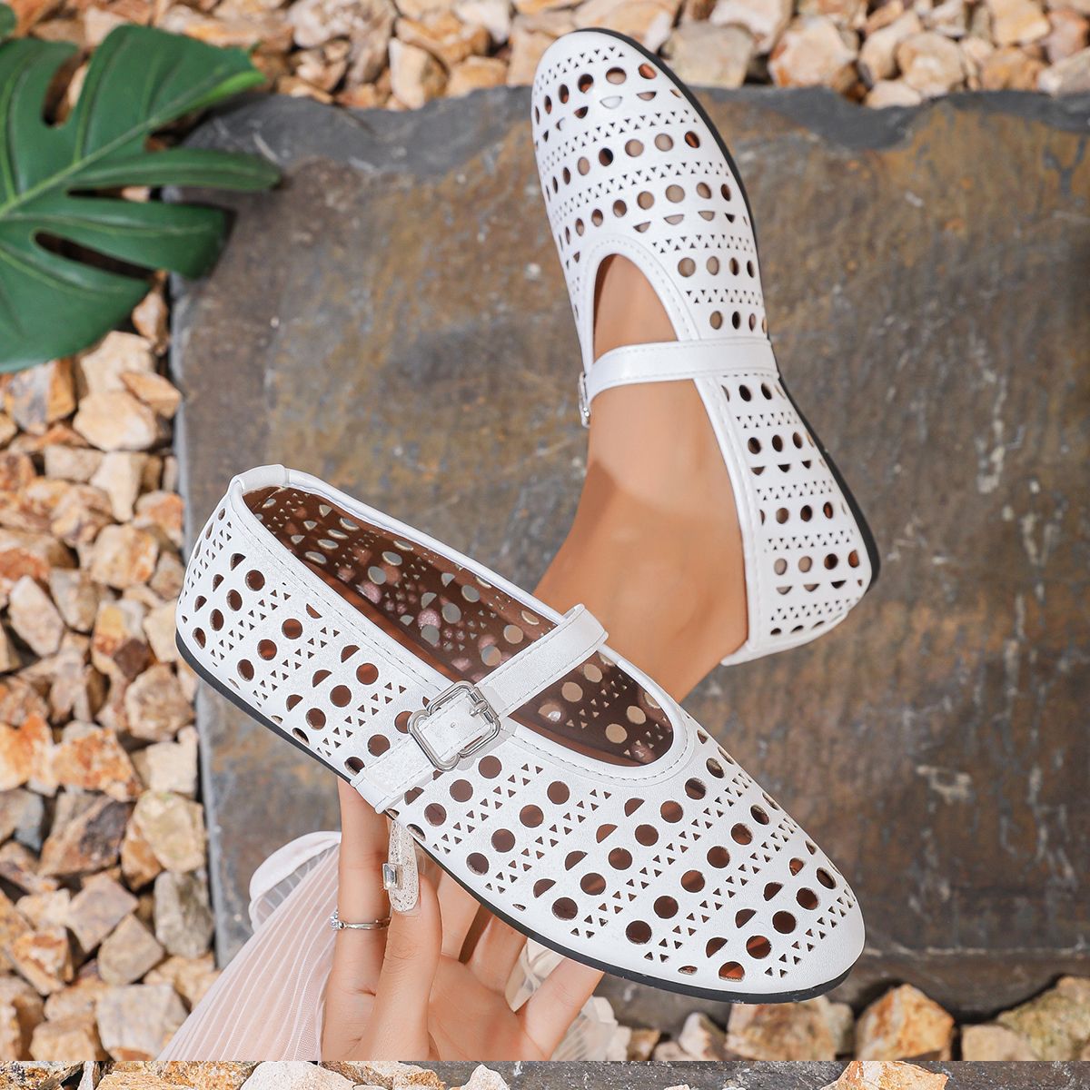 Women's Ballet Flats – Round Toe Cutout Upper with Mary Jane Buckle Strap and Flat Sole