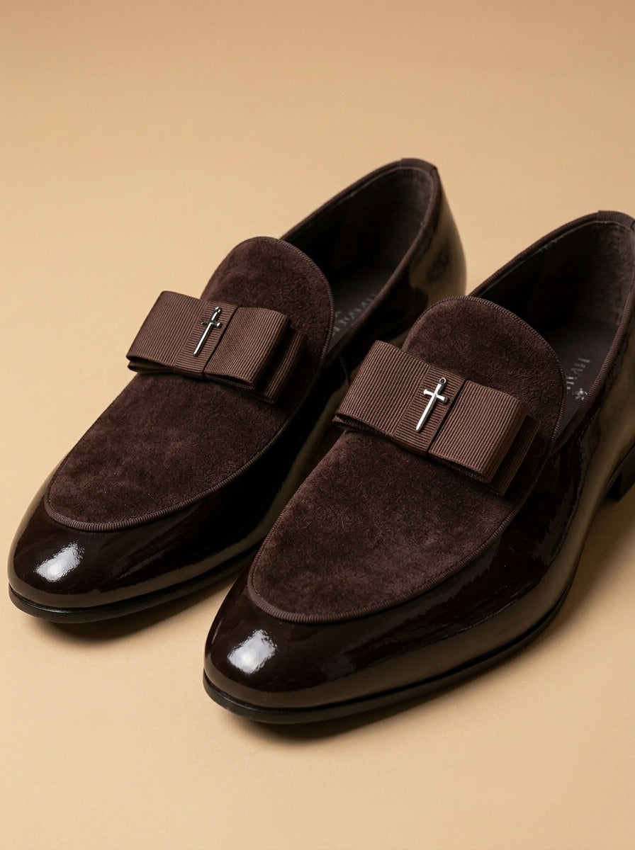 Men's Dress Loafers – Slip-On Round Toe with Suede Panel and Bow Detail