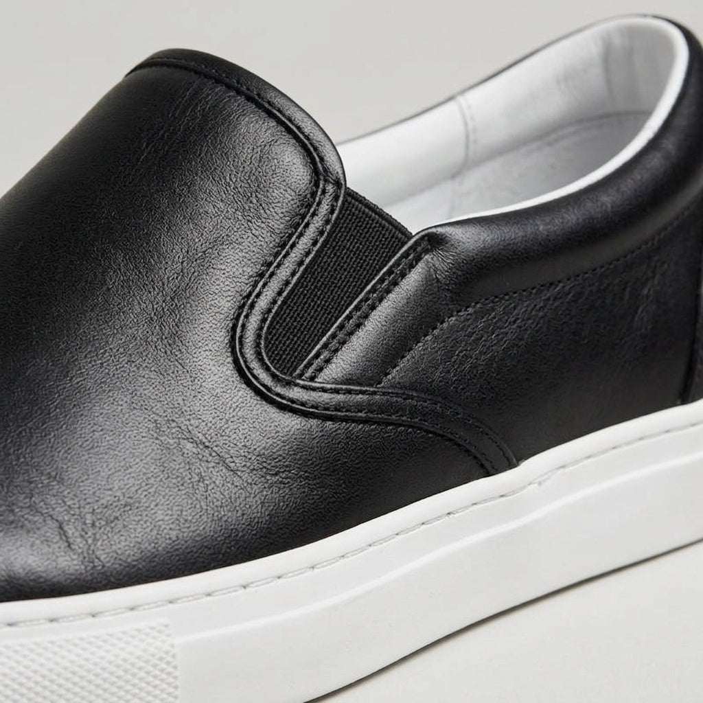Men's Sneakers Slip-On Low-Top Canvas with Elastic Gore Panels