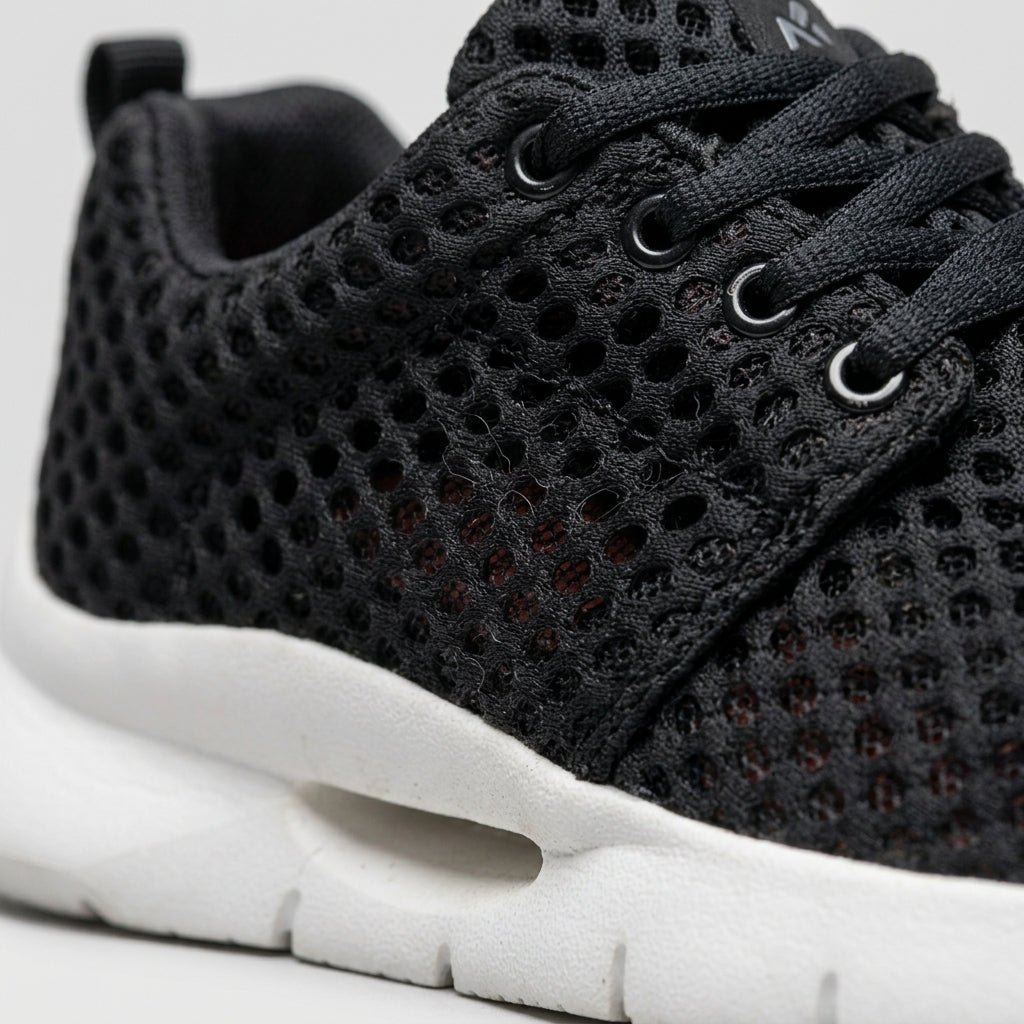 Men's Sneakers Mesh Lace-Up Low-Top Cushioned Sole