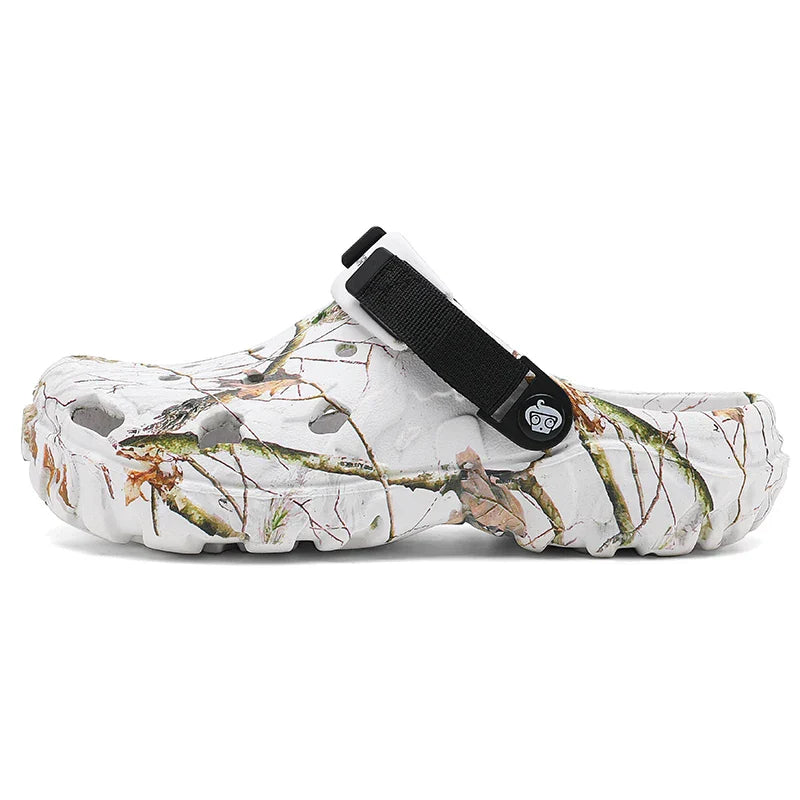 Men's Slip-On Camouflage Clogs - Ventilation Holes - Heel Strap