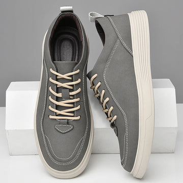 Men’s Lace-Up Casual Sneakers with Contrast Stitch Detailing