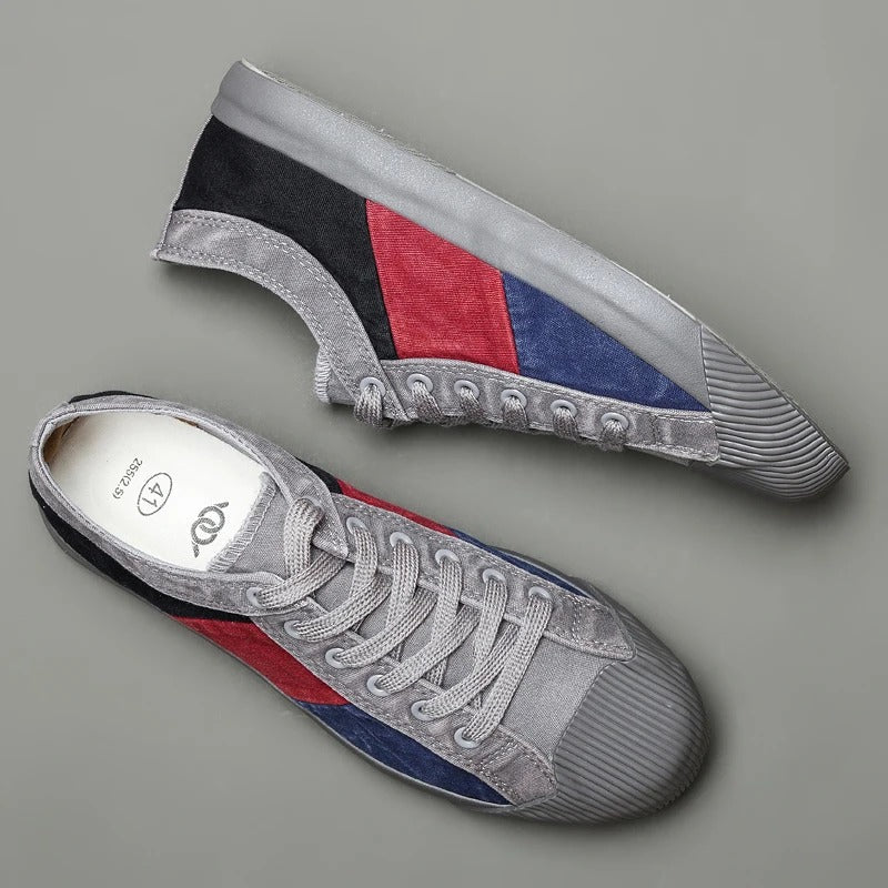 Men’s Low-Top Lace-Up Sneakers with Rounded Toe and Flat Sole