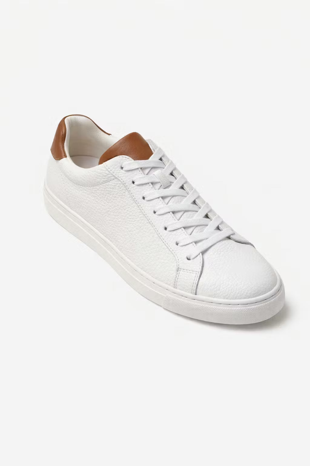 Men's Sneakers - Low-Top - Lace-Up - Textured Leather - Flat